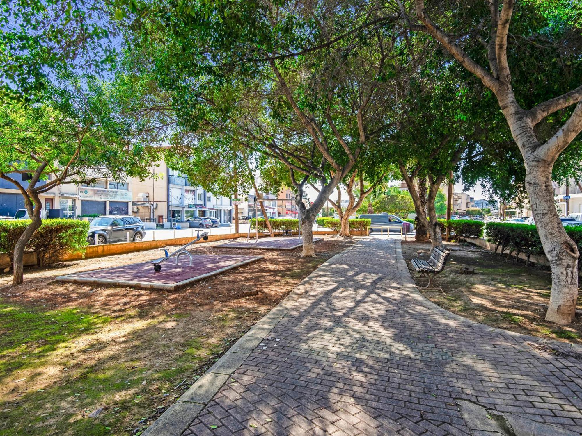 Sanders Cruise Limassol Exterior foto
